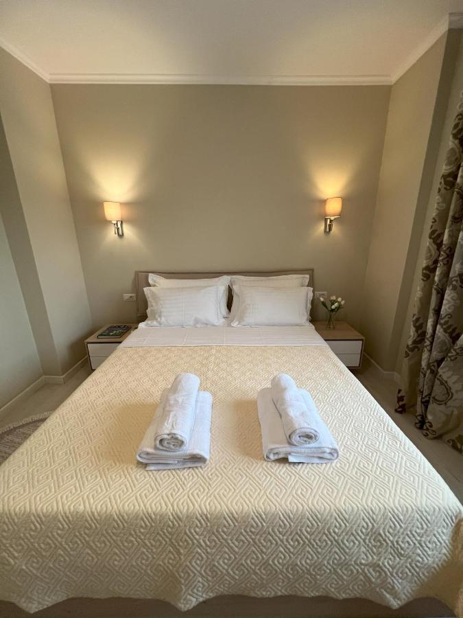 Grand New Bazaar Apartment Tiranë Ngoại thất bức ảnh