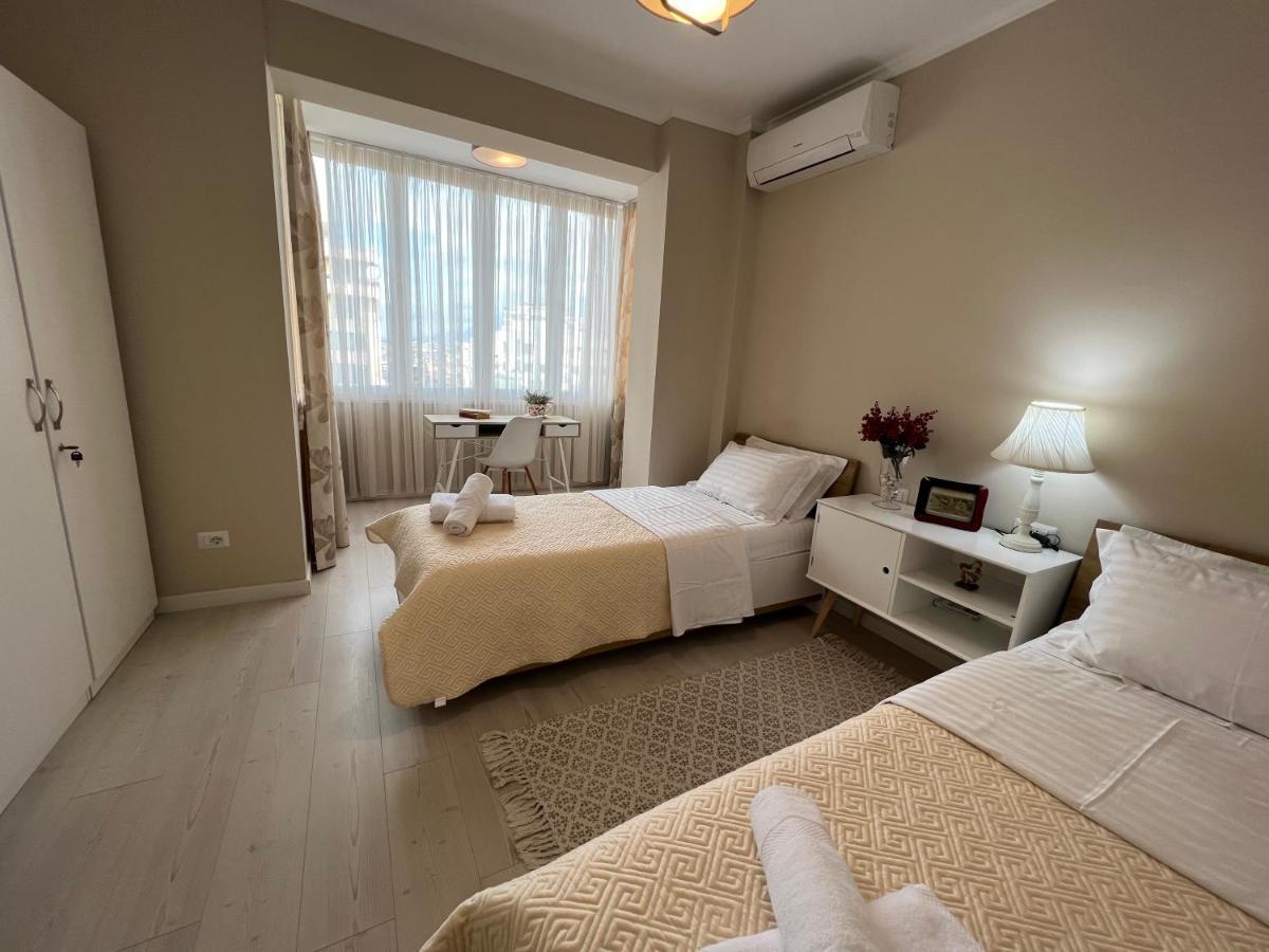Grand New Bazaar Apartment Tiranë Ngoại thất bức ảnh