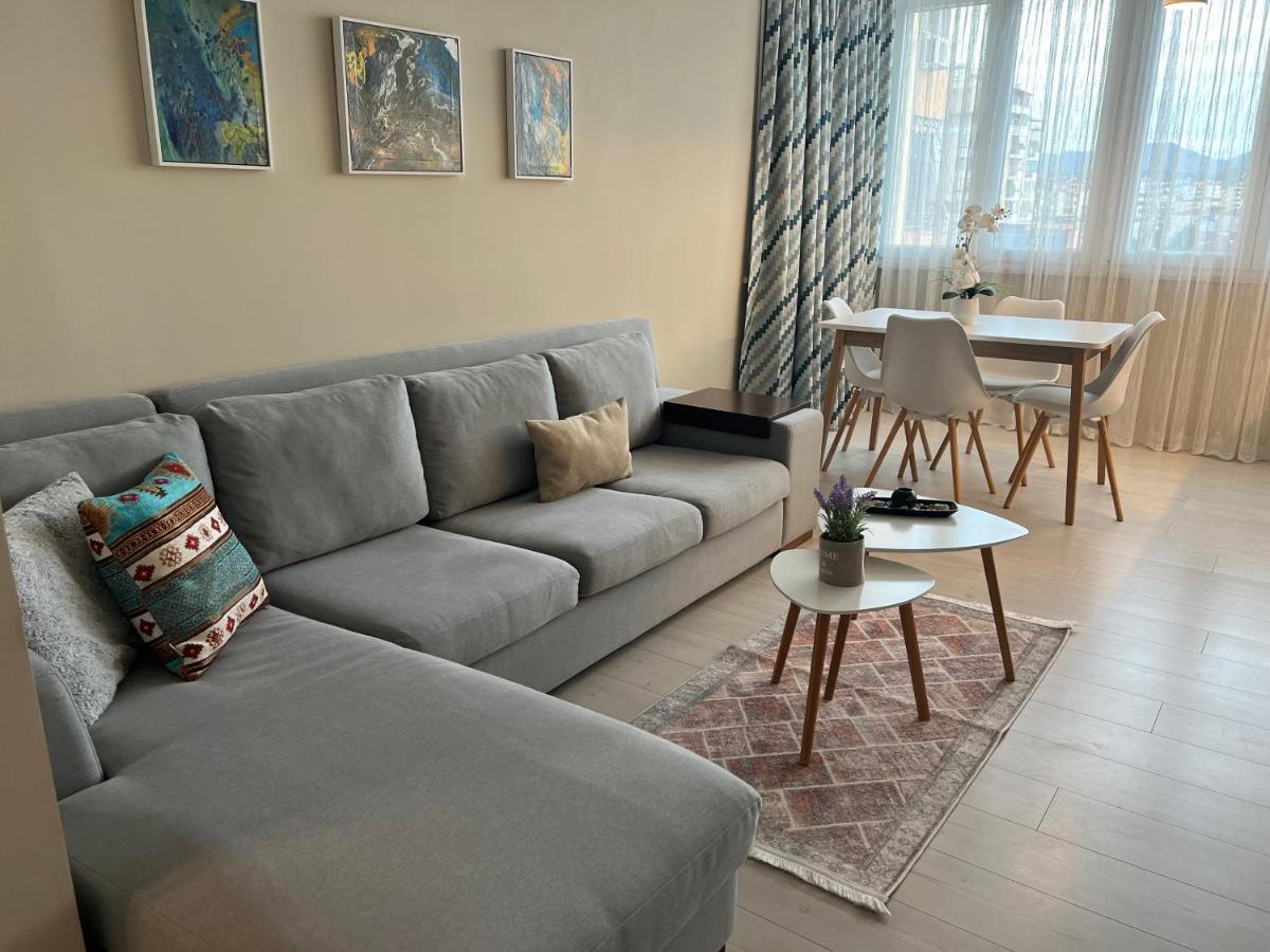 Grand New Bazaar Apartment Tiranë Ngoại thất bức ảnh