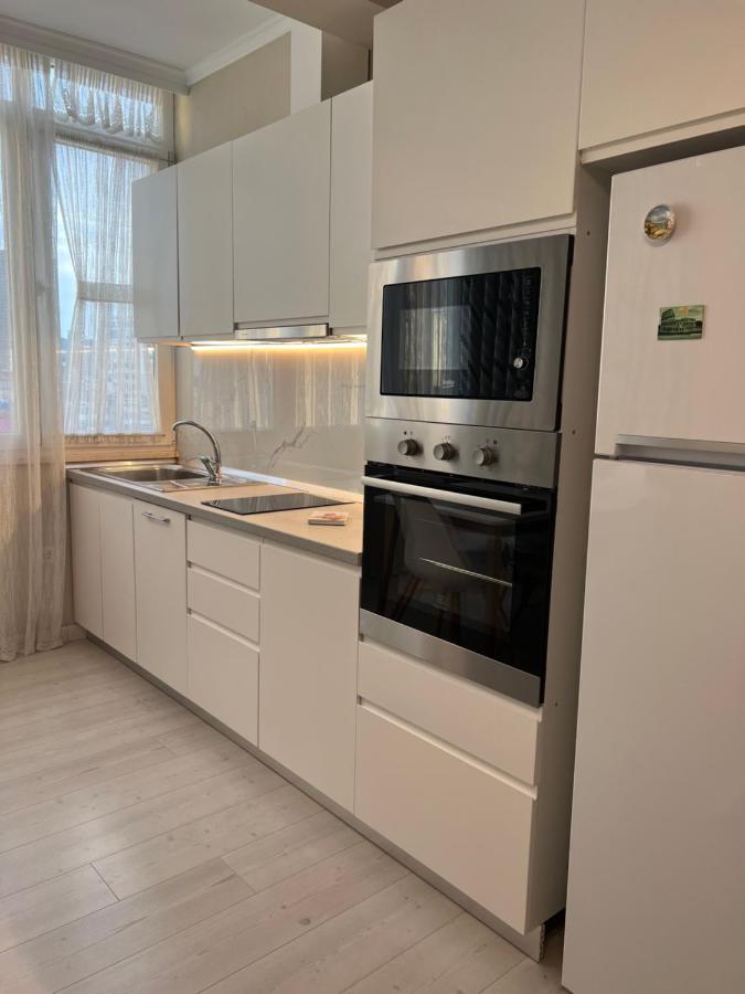 Grand New Bazaar Apartment Tiranë Ngoại thất bức ảnh