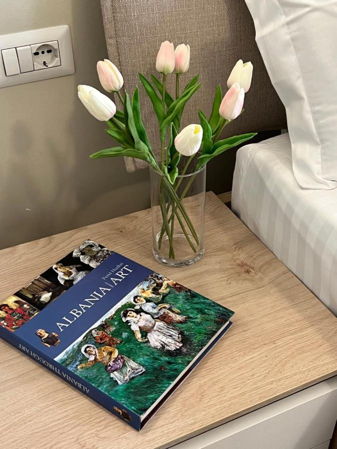 Grand New Bazaar Apartment Tiranë Ngoại thất bức ảnh